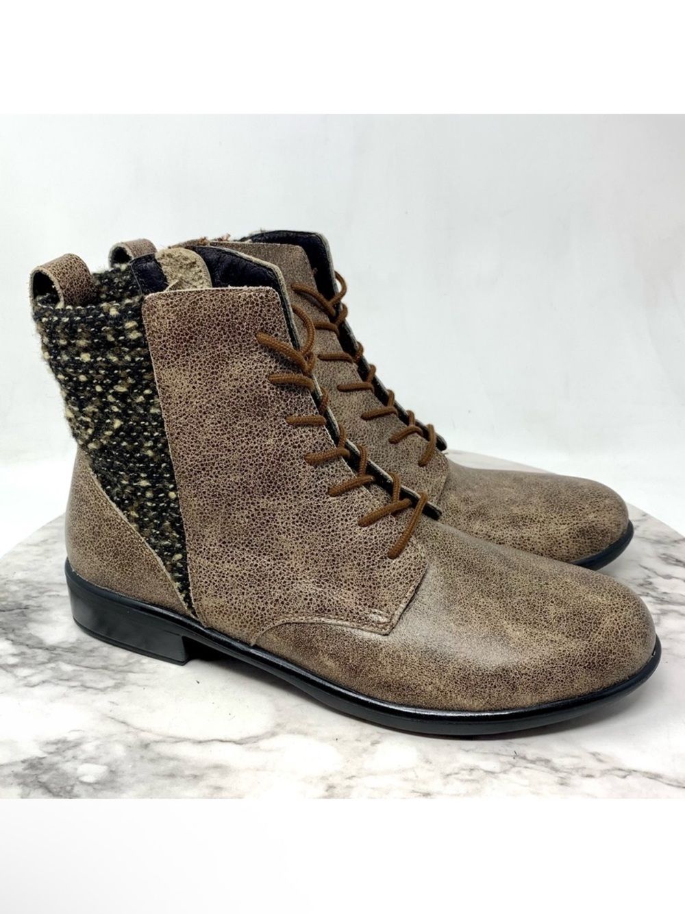 NWOT Naot Tweed Two Tone Comfort Taupe Leather Lace Up Boots 6/37 Cottagecore